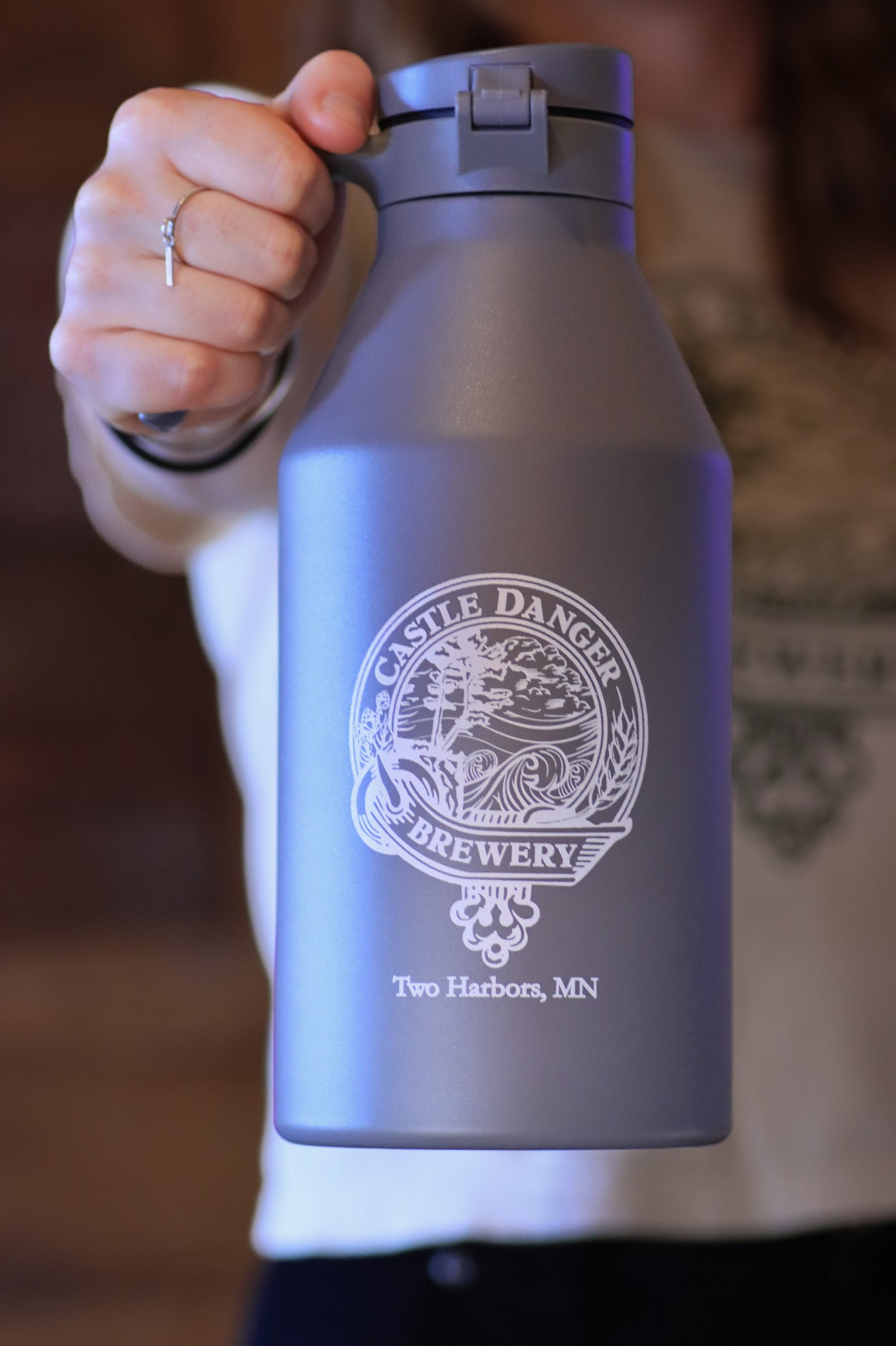 Insulated 64oz Growler